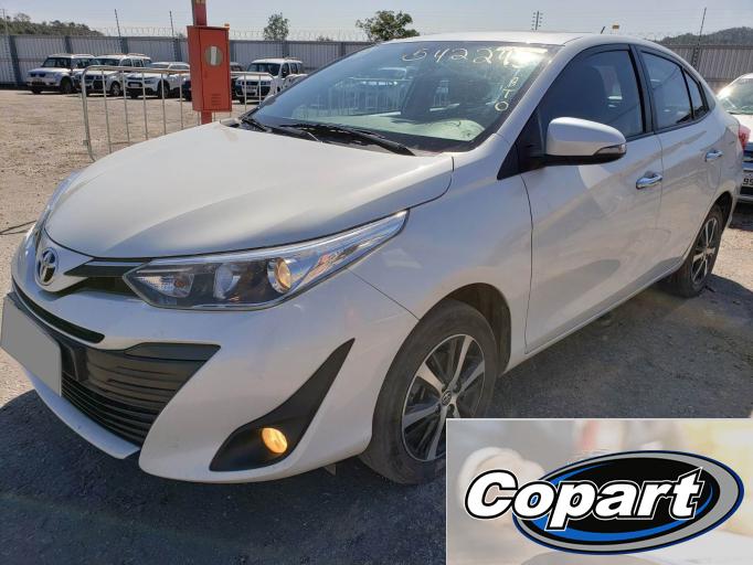 TOYOTA YARIS 19/19