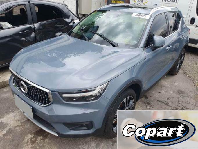 VOLVO XC40 20/20