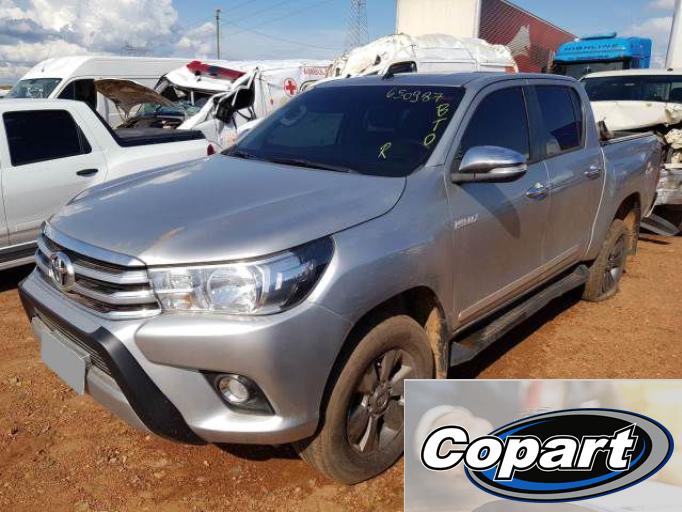 TOYOTA HILUX CD 16/17