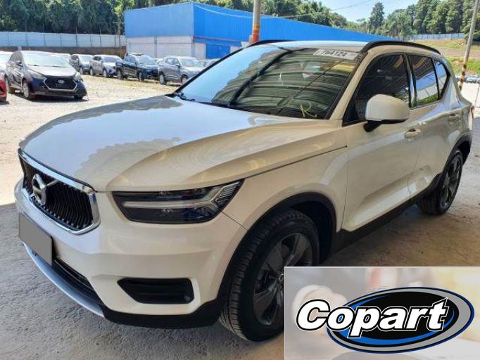 VOLVO XC40 18/18
