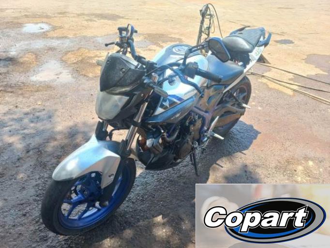 YAMAHA MT-03 16/17