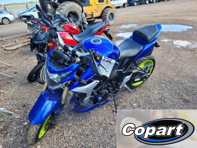 SUZUKI GSR 750 15/15