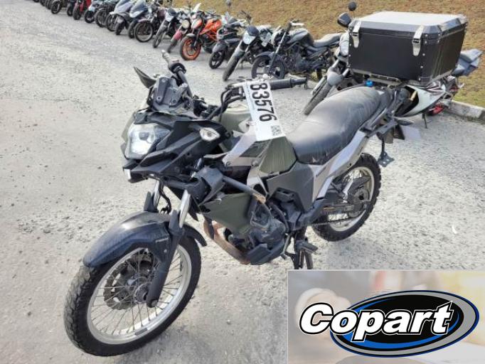 KAWASAKI VERSYS-X 18/18